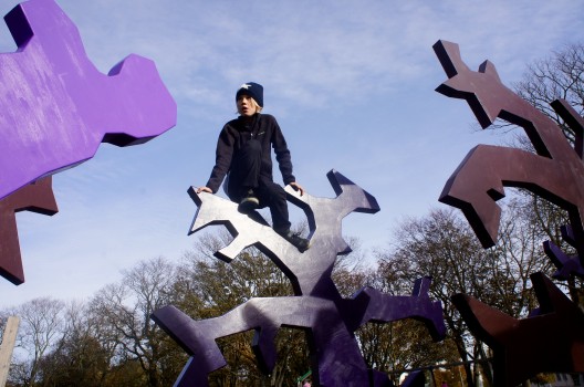 Ensam förälder söker...